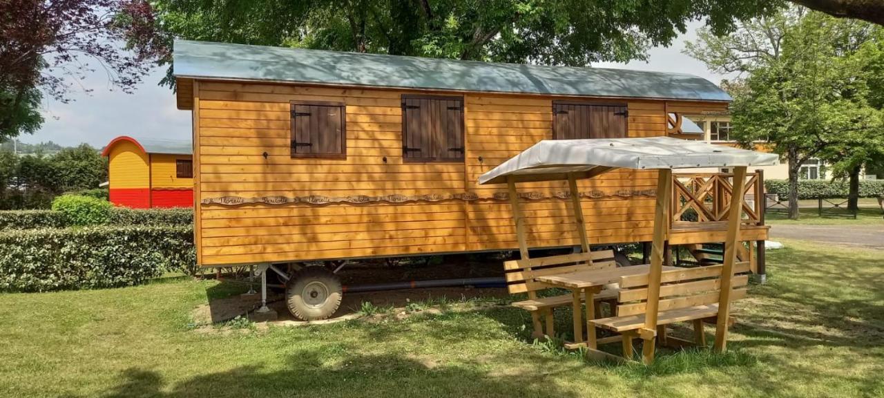 Camping Onlycamp Du Rouergue Villefranche-de-Rouergue Exterior foto